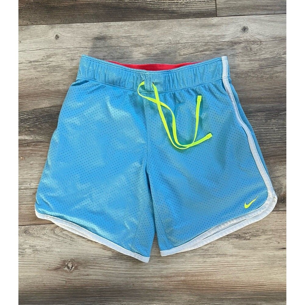 Nike Girls Basketball Short Baby Blue Youth Size Medium 6 in inseam